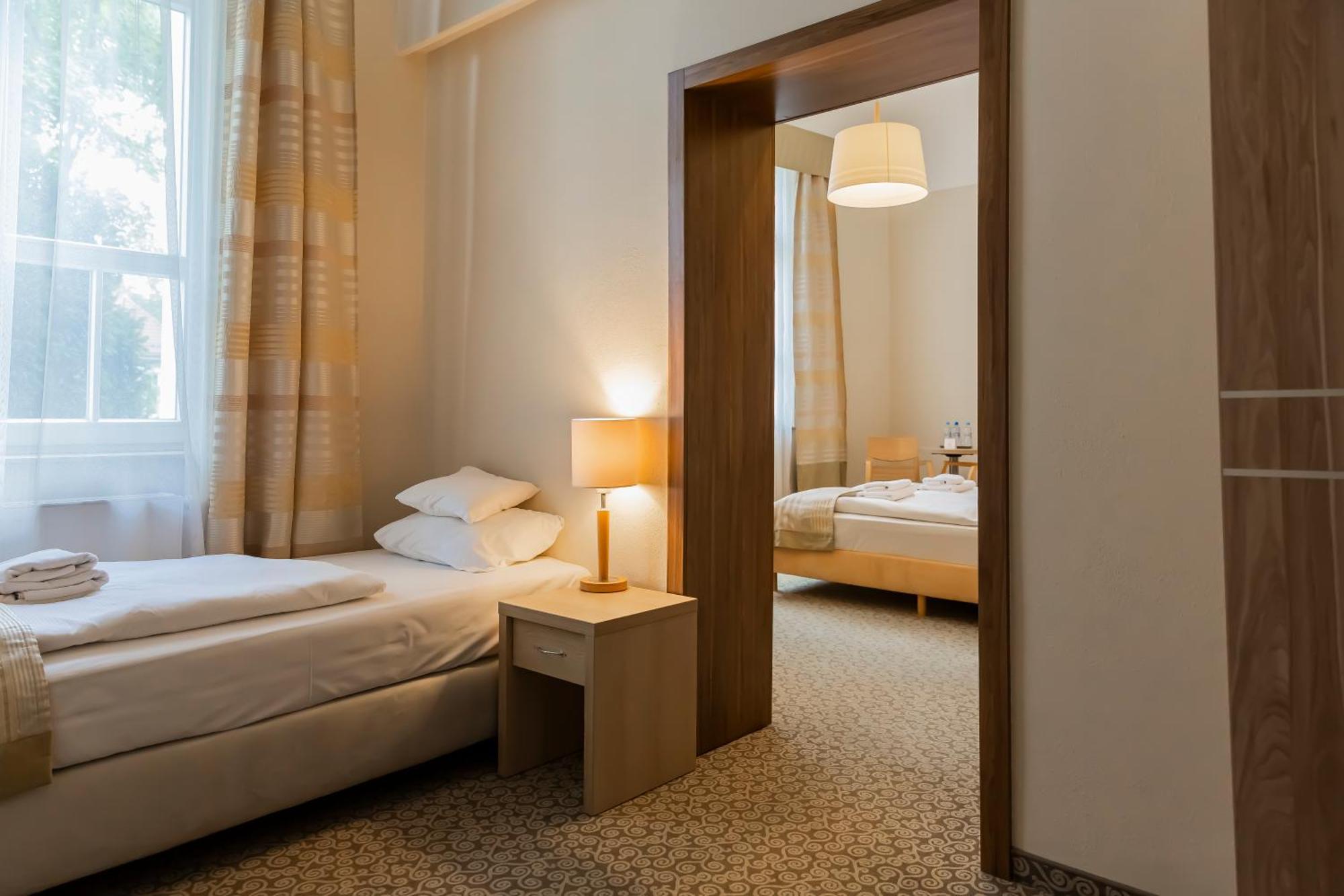 Hotel Cesarskie Ogrody シフィノウイシチェ エクステリア 写真
