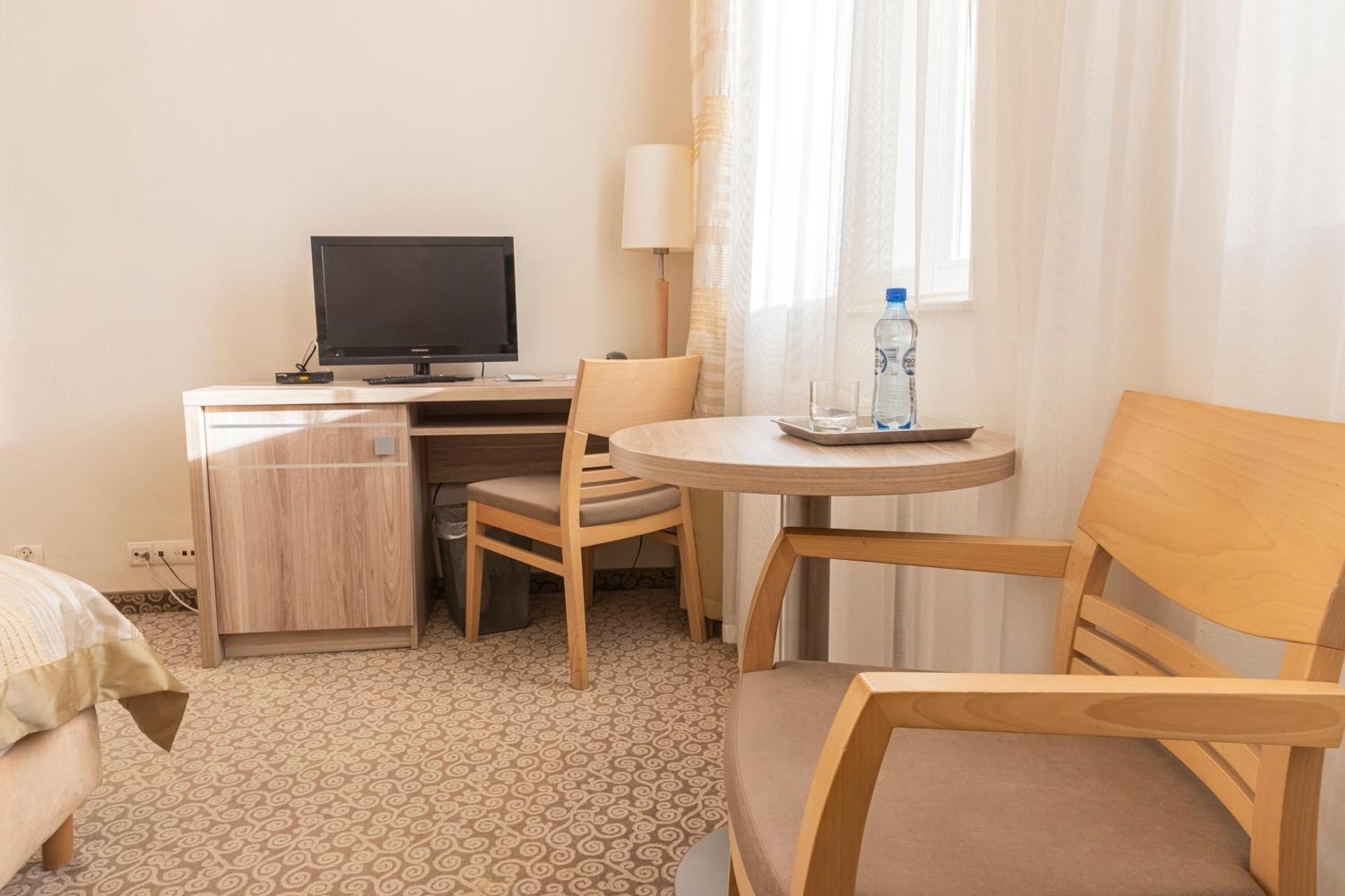 Hotel Cesarskie Ogrody シフィノウイシチェ エクステリア 写真