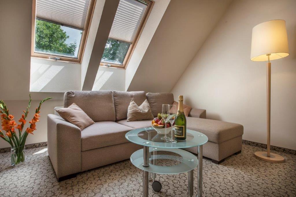 Hotel Cesarskie Ogrody シフィノウイシチェ 部屋 写真