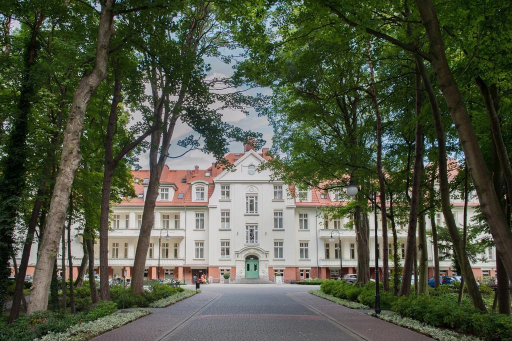 Hotel Cesarskie Ogrody シフィノウイシチェ エクステリア 写真