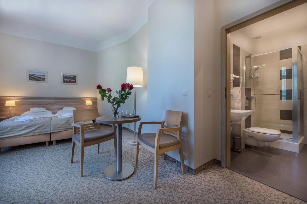 Hotel Cesarskie Ogrody シフィノウイシチェ エクステリア 写真